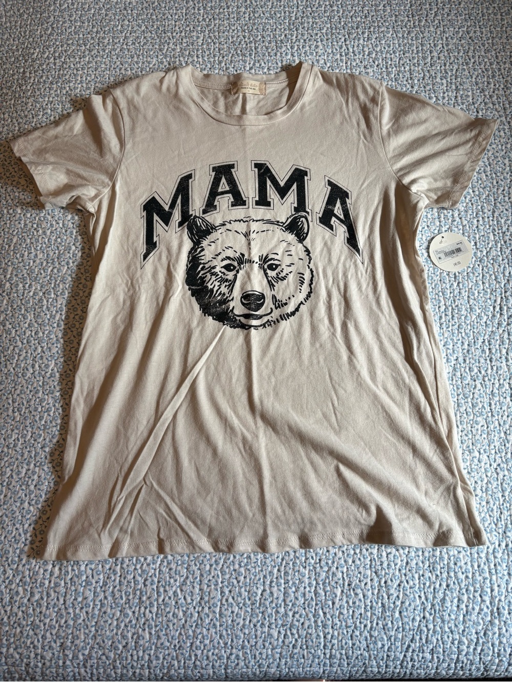 Altar’d State Mama Bear Graphic T-Shirt NWT
